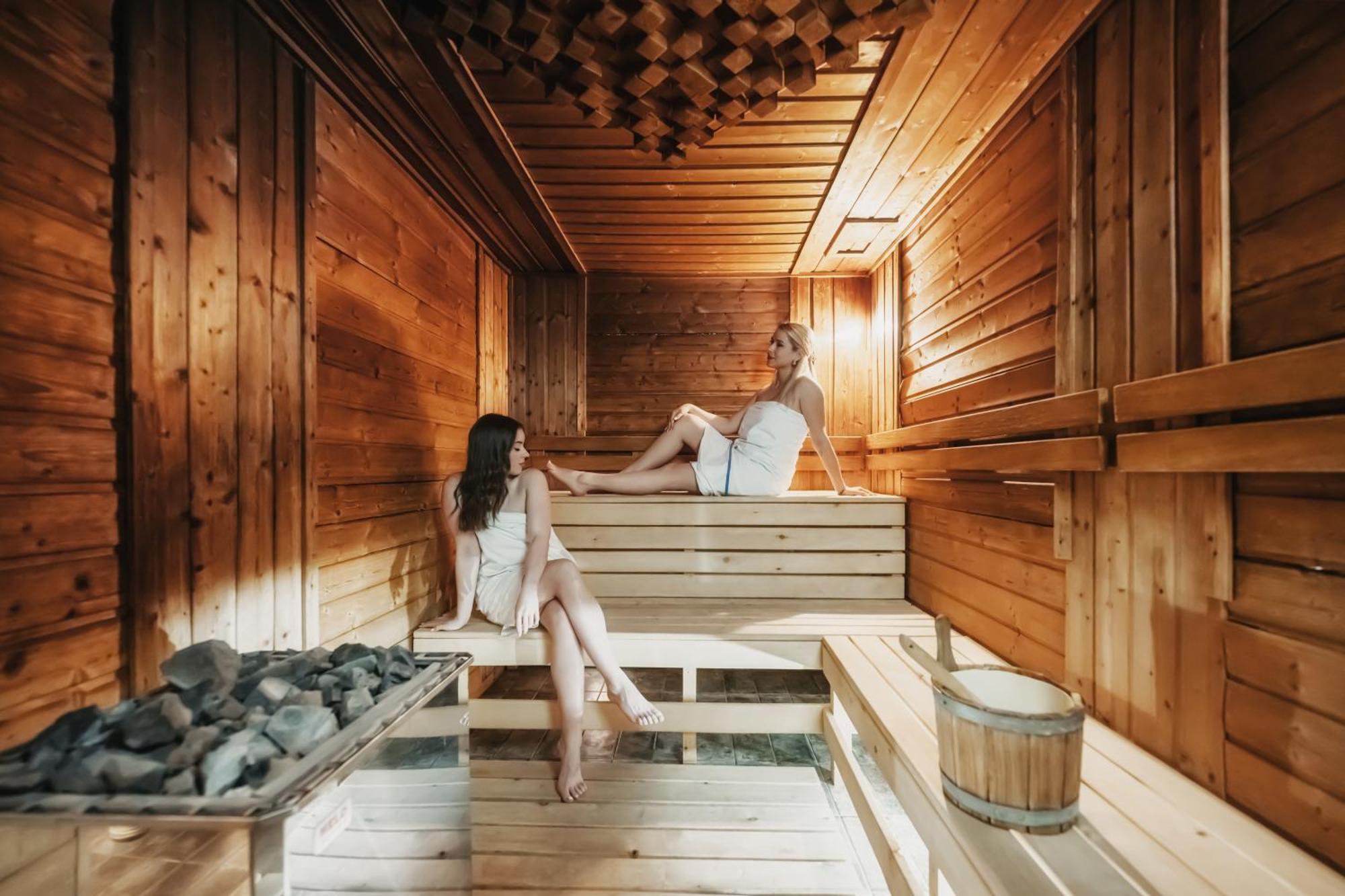 Hotel Janosik Liptovský Mikuláš المظهر الخارجي الصورة