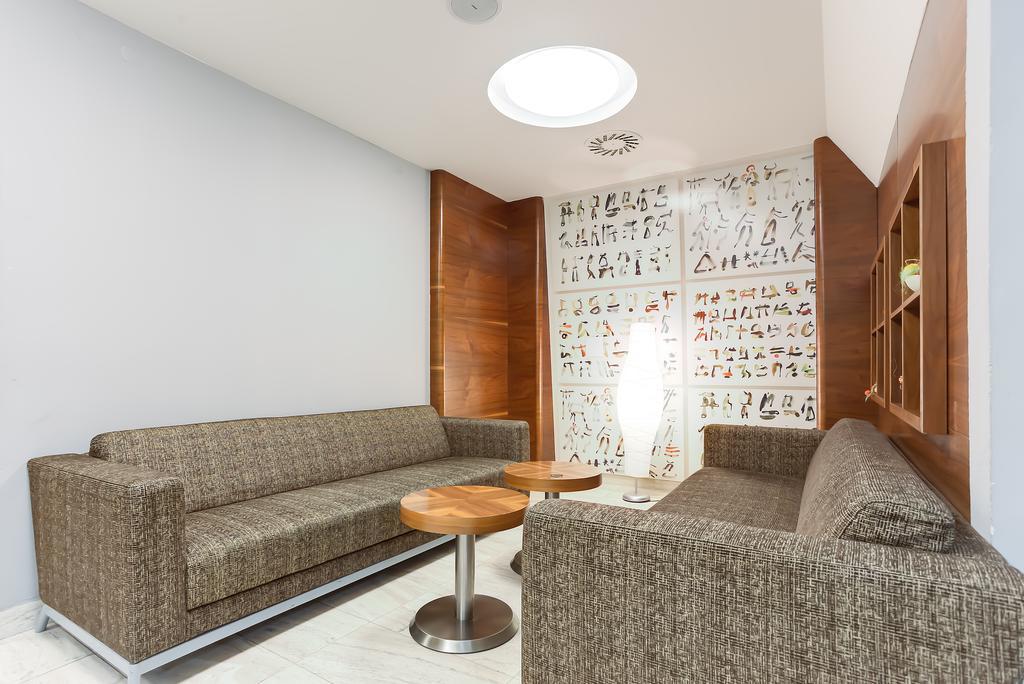 Hotel Janosik Liptovský Mikuláš المظهر الخارجي الصورة